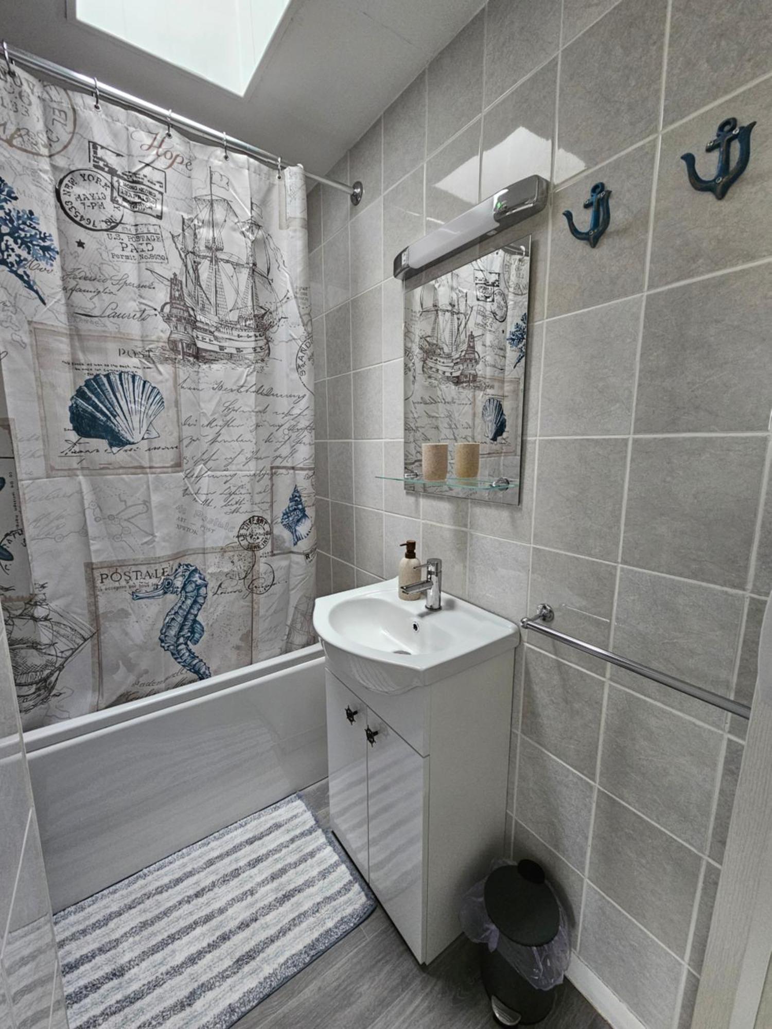 The Nautical Nook Apartment Dawlish Exterior photo